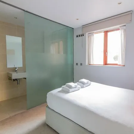 דירה Guestready - Stylish Living On Baggot Street דבלין