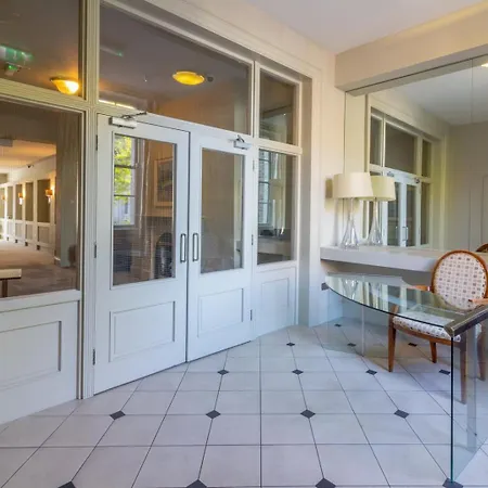 Guestready - Stylish Living On Baggot Street Apartment Dublin